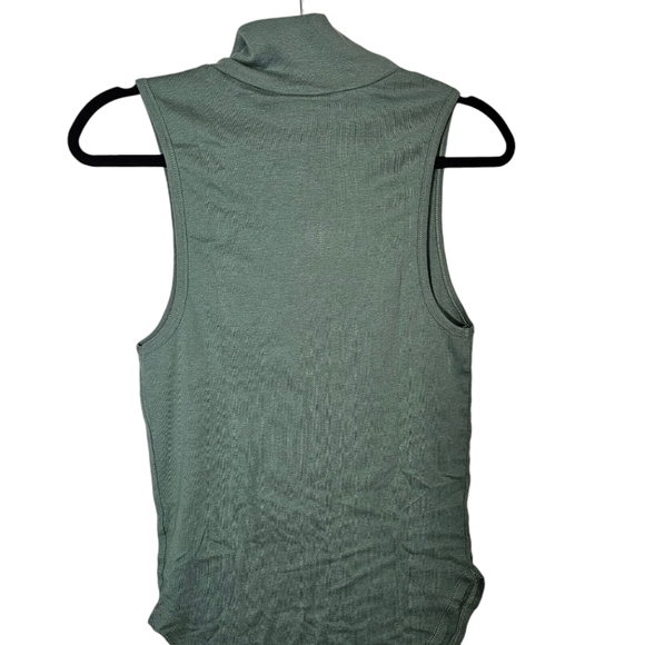 Free People LA Livin 90210 Muscle Tank in Green• Size XS•Army Green - Picture 10 of 13